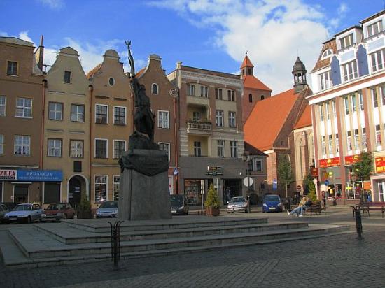 Pomnik Żołnierza Polskiego na rynku